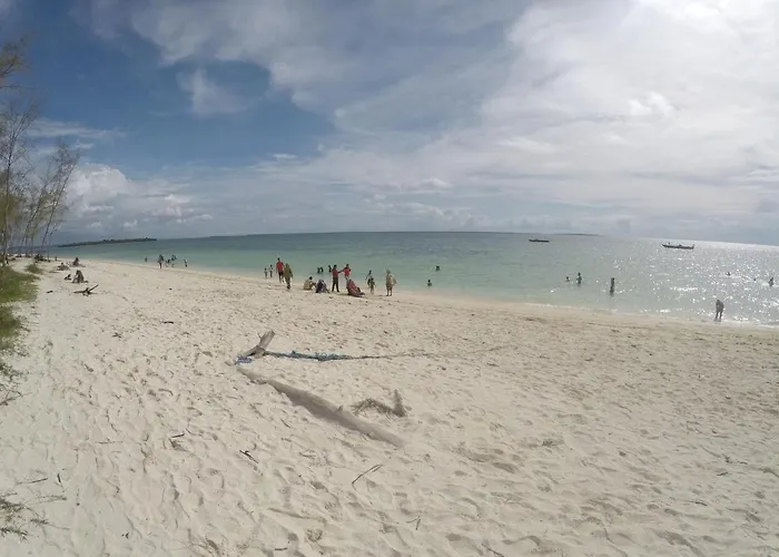 Mano Kendwa Beach